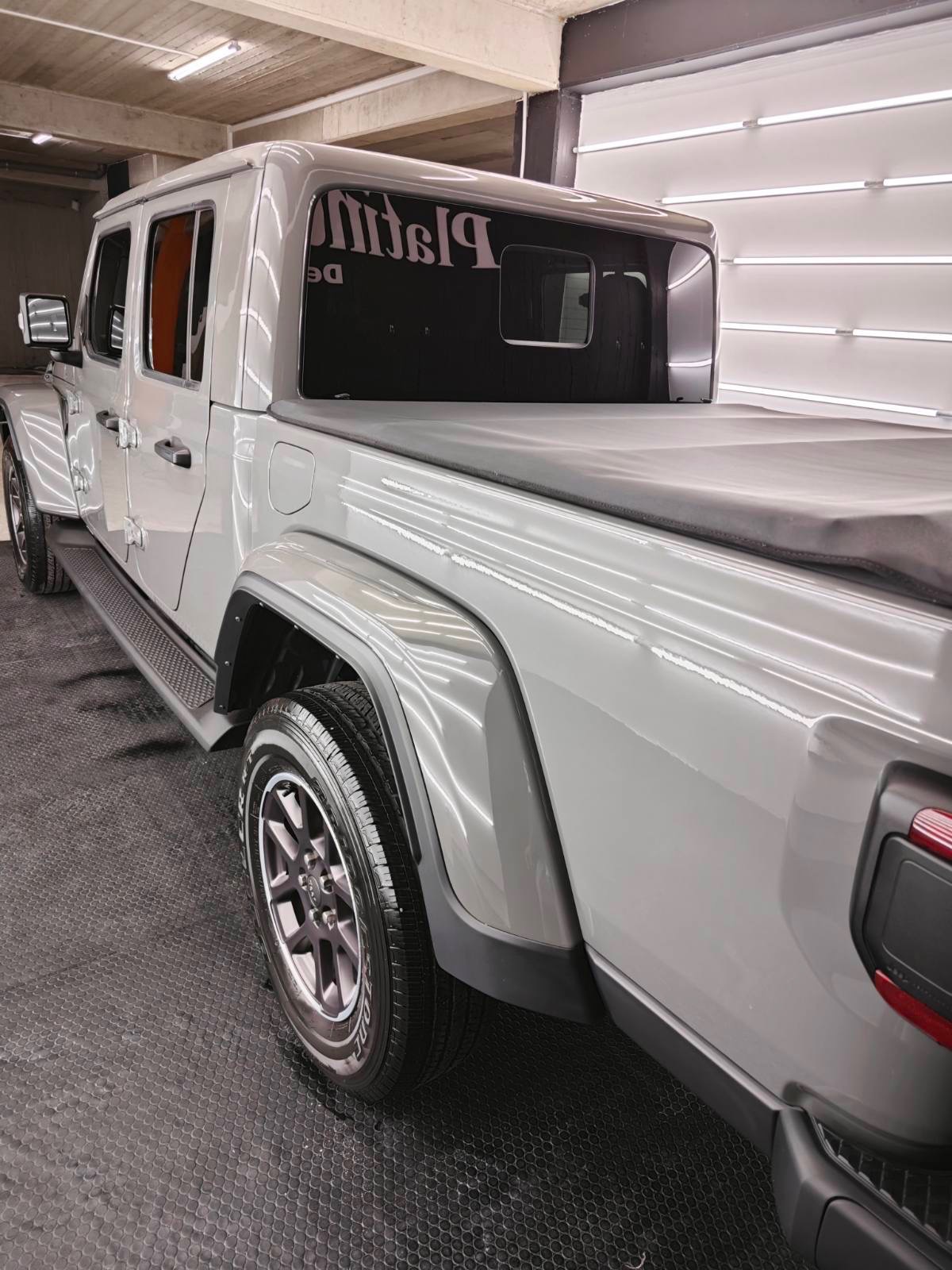 Jeep — 7