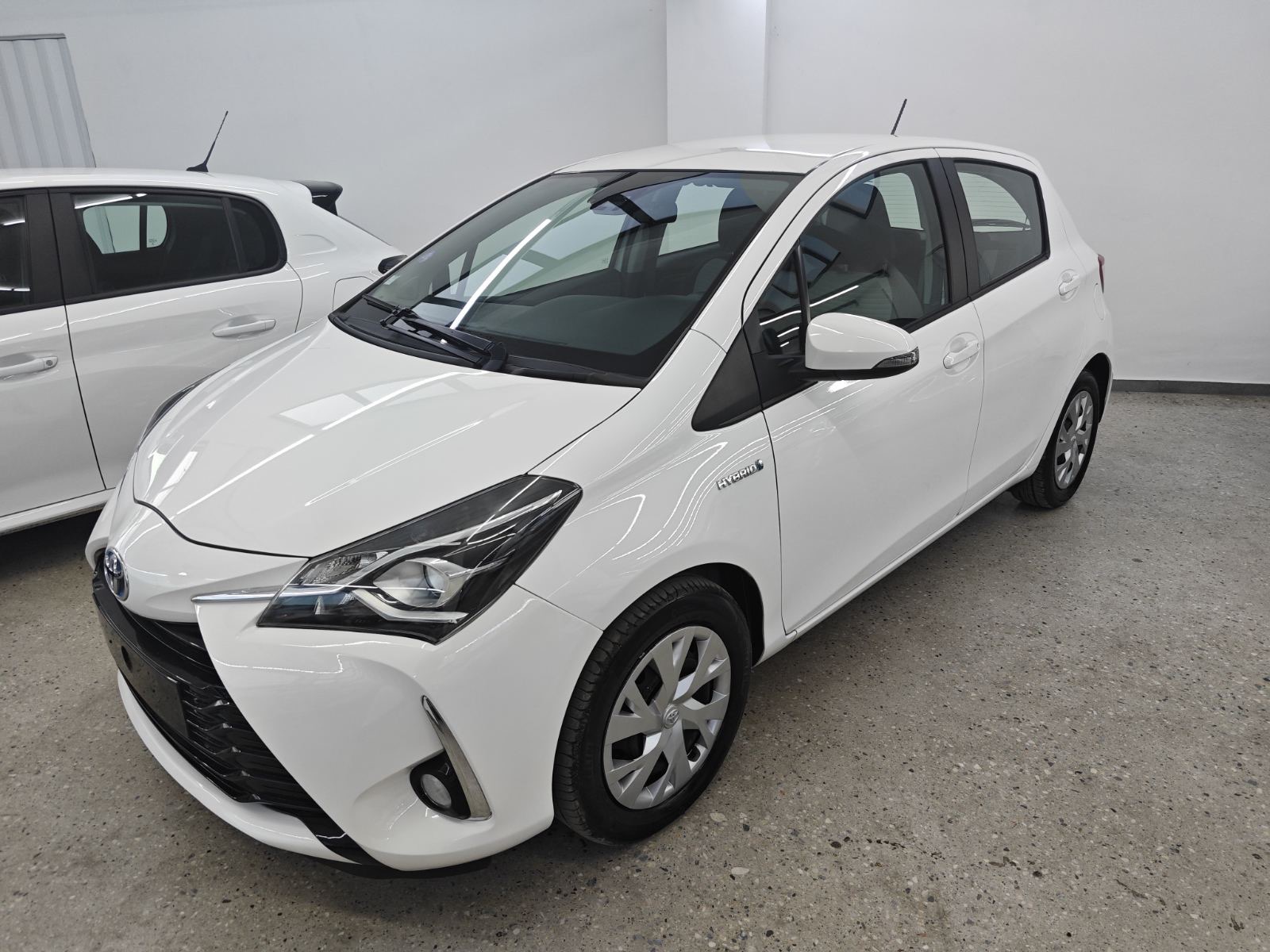 TOYOTA YARIS HYBRID ΔΕΣΜΕΥΤΗΚΕ