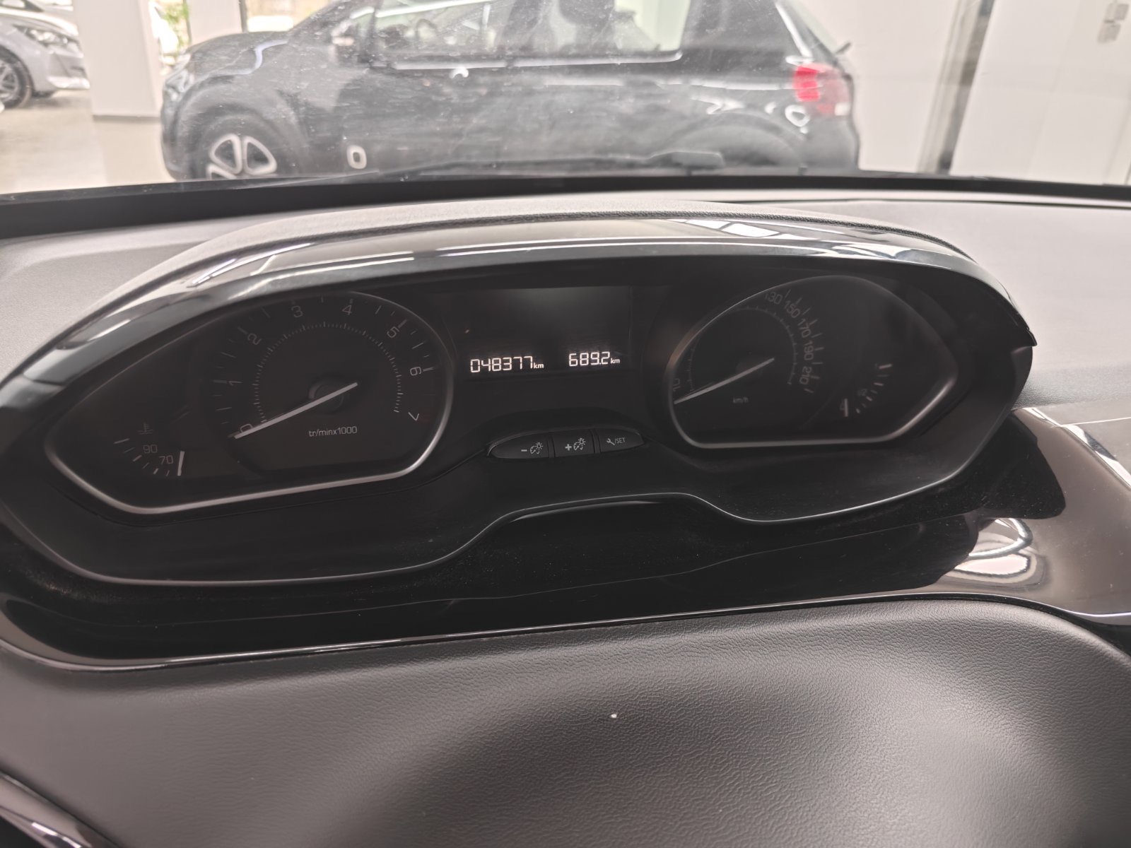PEUGEOT 208 ΔΕΣΜΕΥΤΗΚΕ