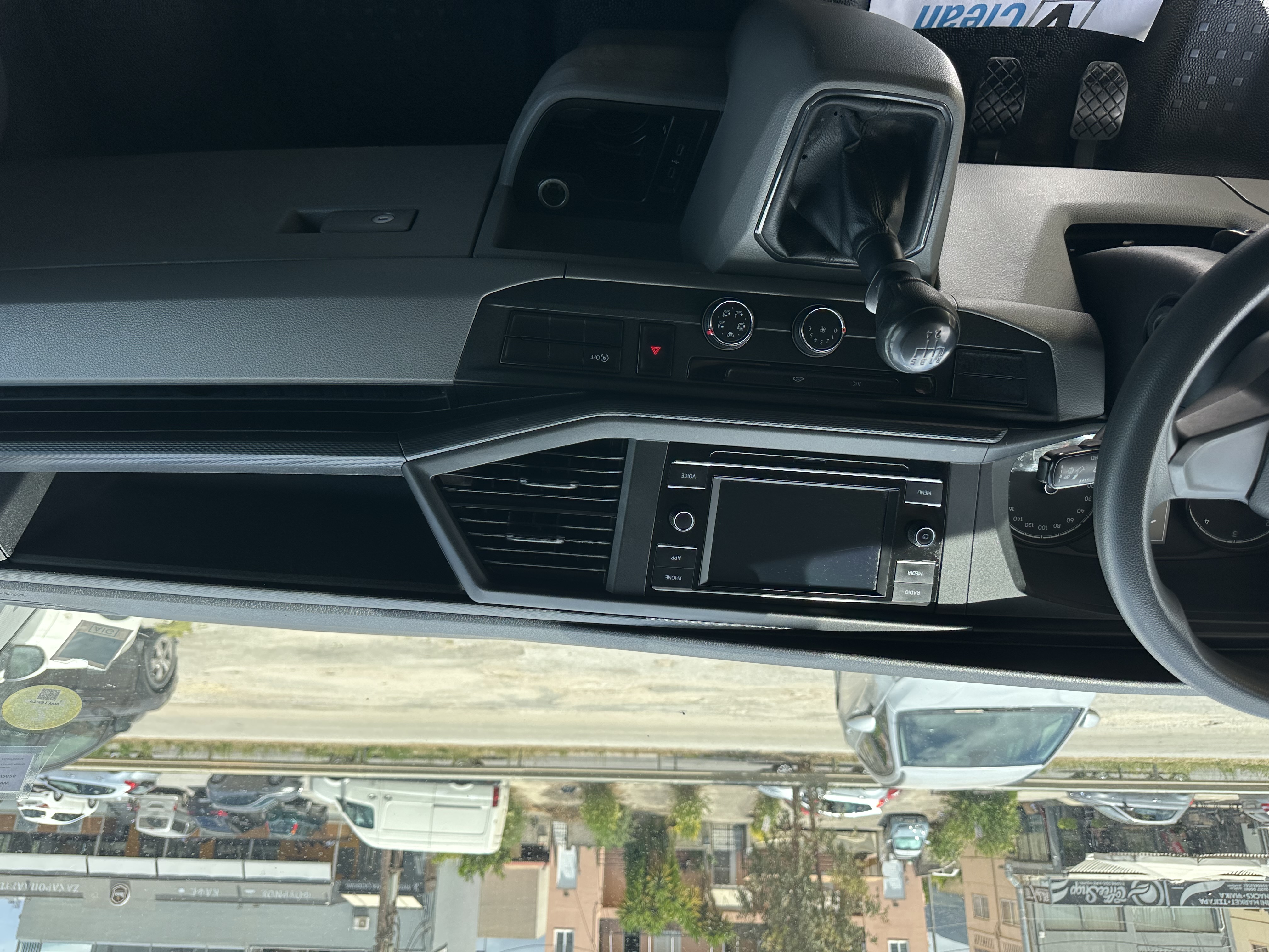 VOLKSWAGEN T6 TRANSPORTER 3ΘΕΣΙΟ