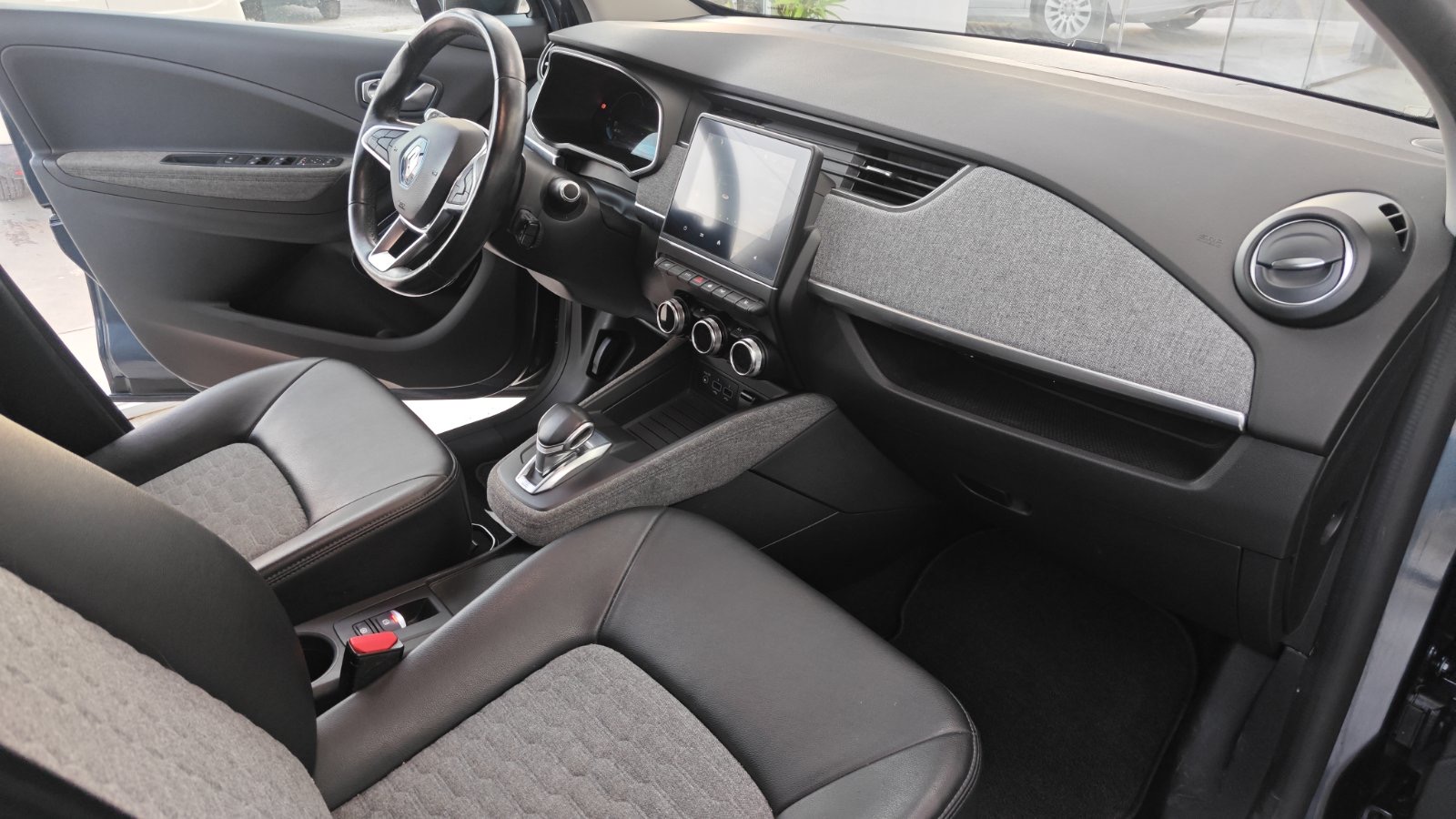 RENAULT ZOE ZE 50 ELECTRIC ΝΕΑ ΤΙΜΗ!