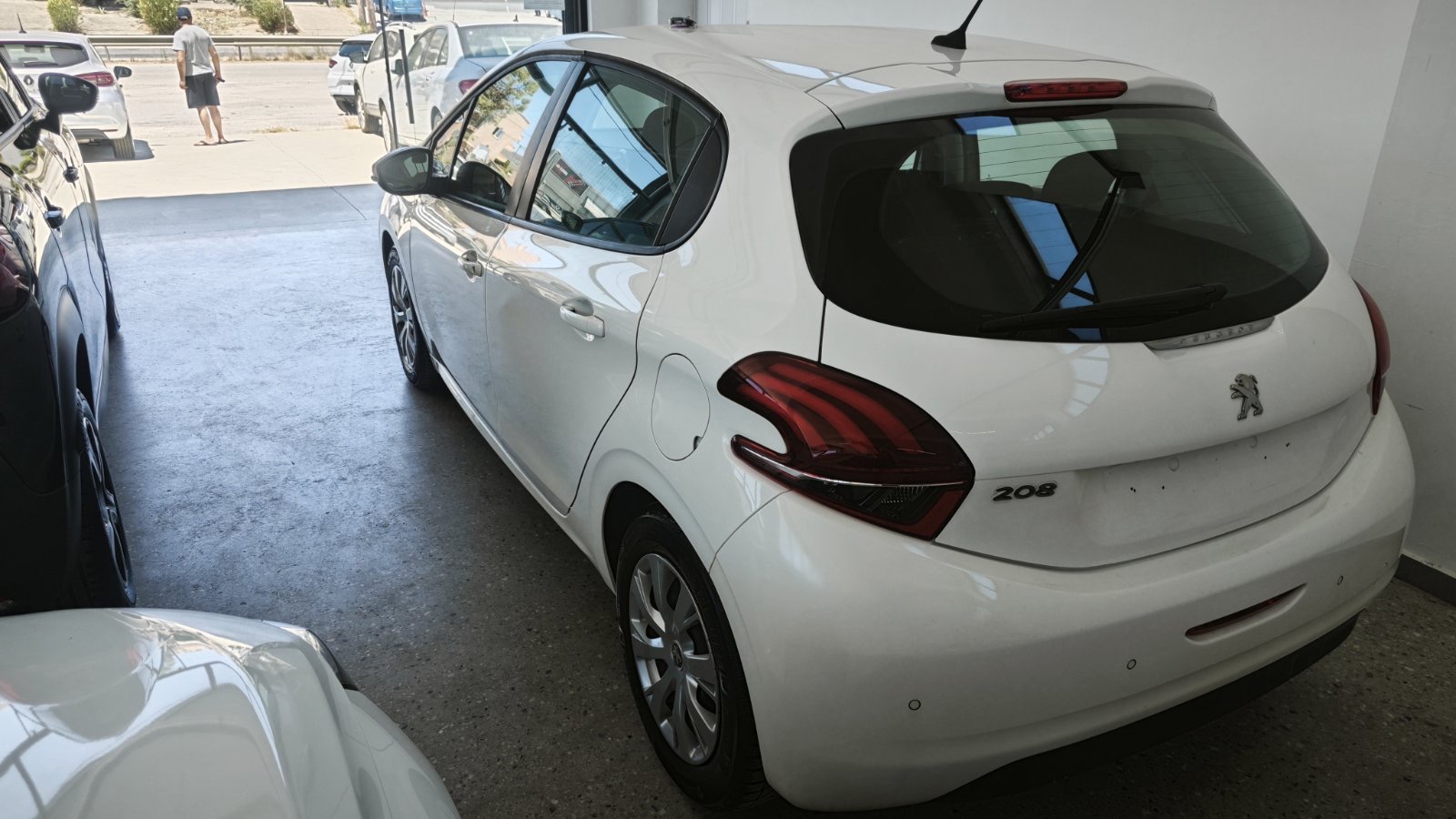 PEUGEOT 208 PURE TECH 82 ACTIVE