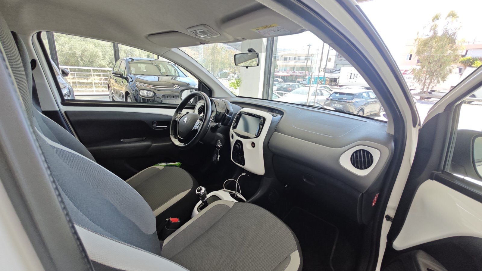 CITROEN C1 1.0 STYLE 70hp