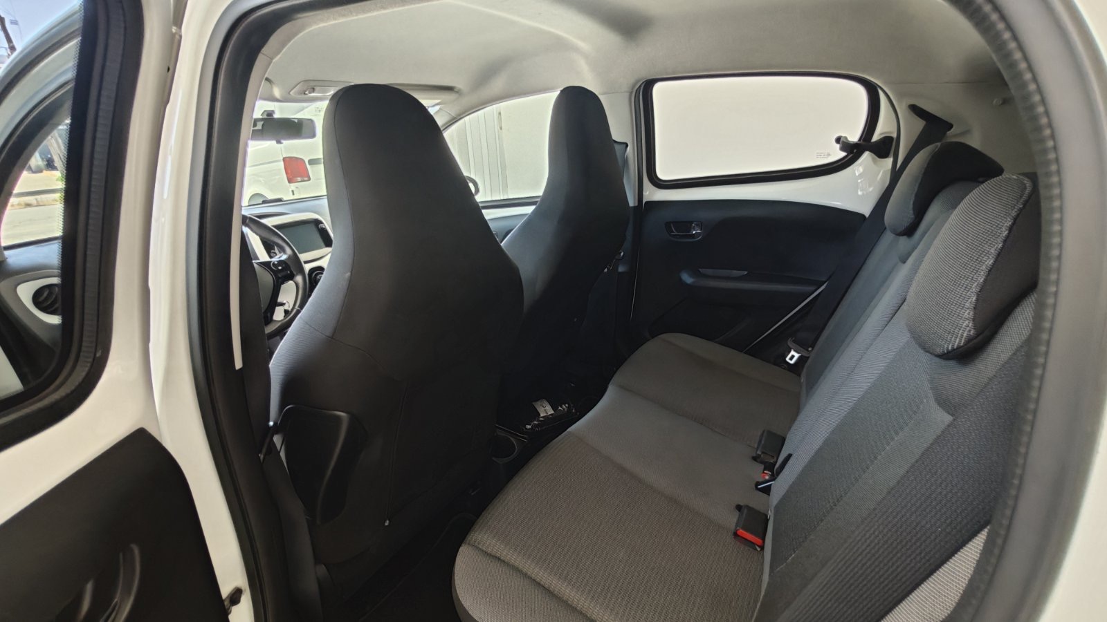 CITROEN C1 1.0 STYLE 70hp