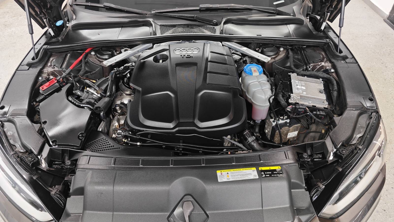 AUDI A5 TDi ΑΡΙΣΤΟ!